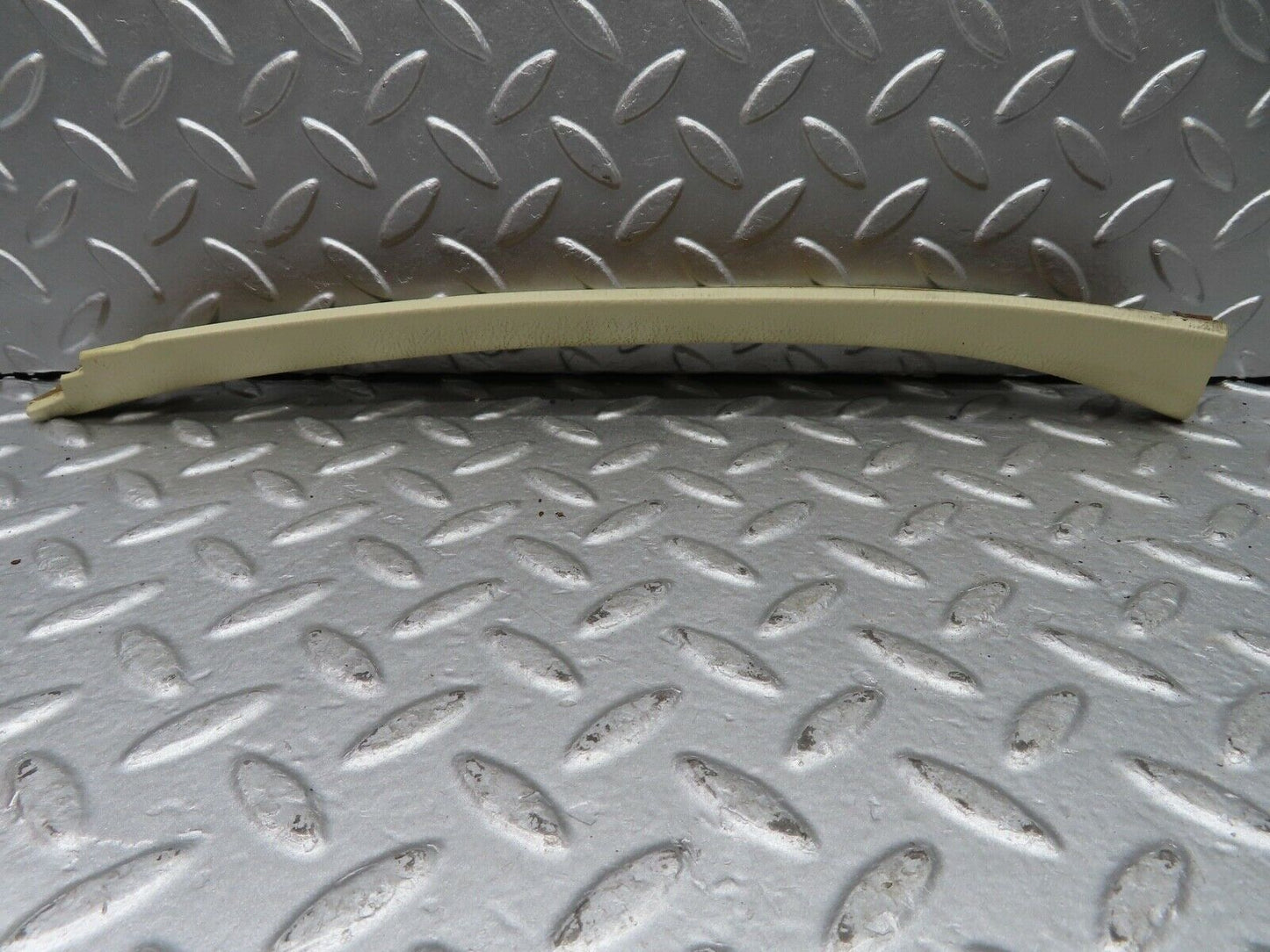 20264 Mercedes-Benz W114 280CE Coupe C Pillar Cover Left Side Cream