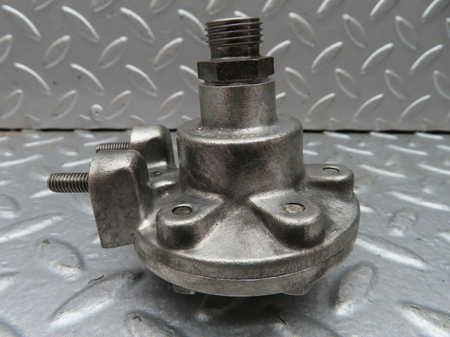 18236 Mercedes-Benz W111 220SE Coupe Fuel Backflow Damper Regulator 1270700268