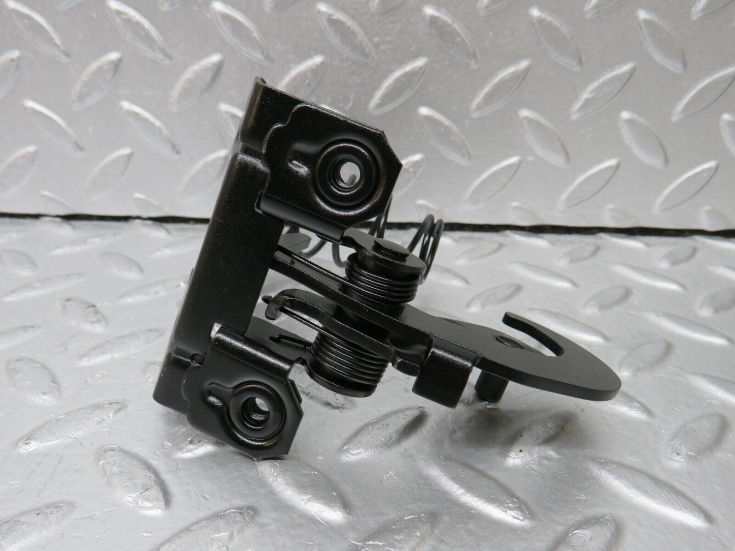 34821 Mercedes-Benz W210 320E Bonnet Safety Lock Latch