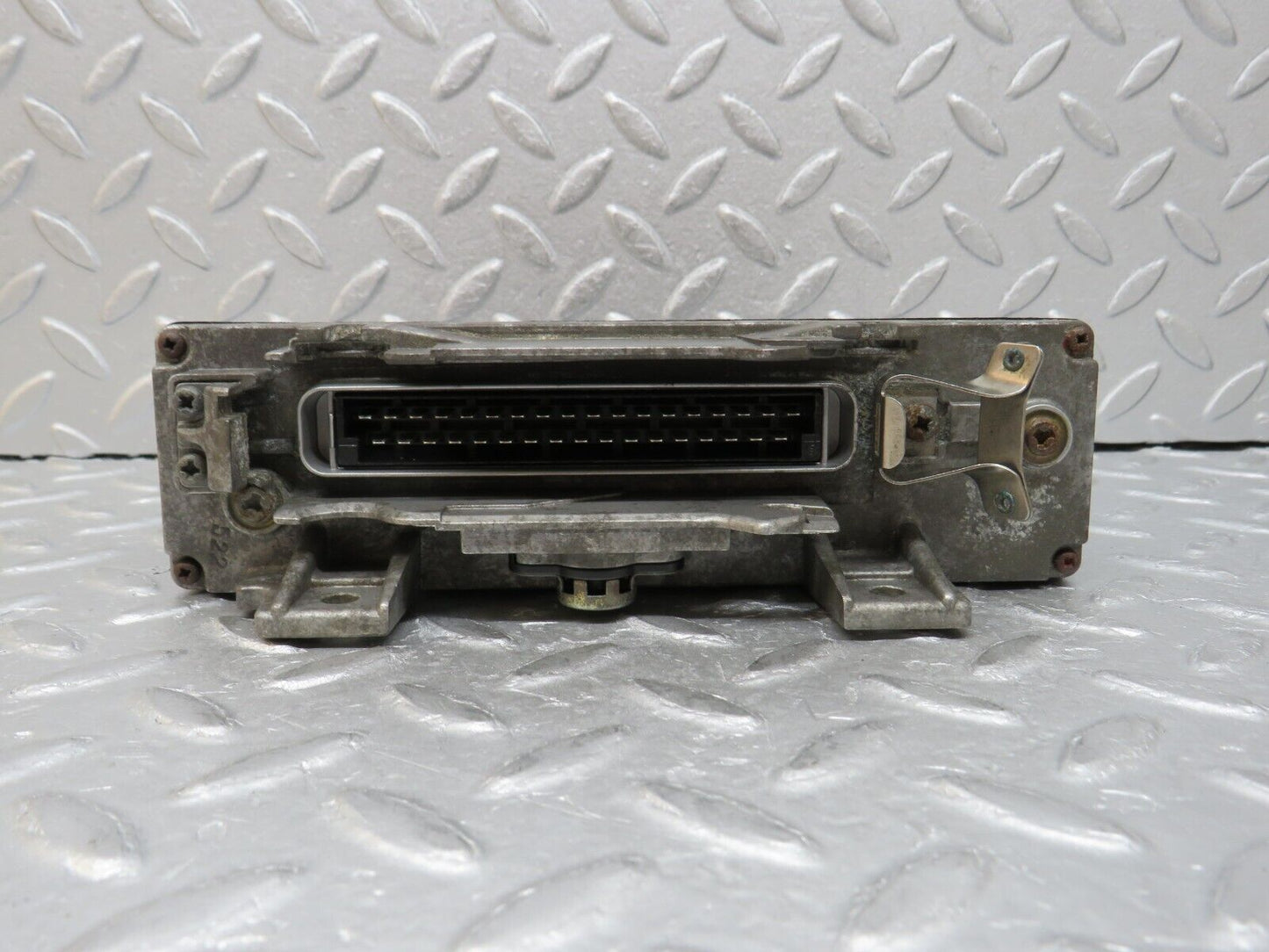 36544 Mercedes-Benz W201 190E 2.0L ABS Control Unit Bosch 0055452132 0265101018