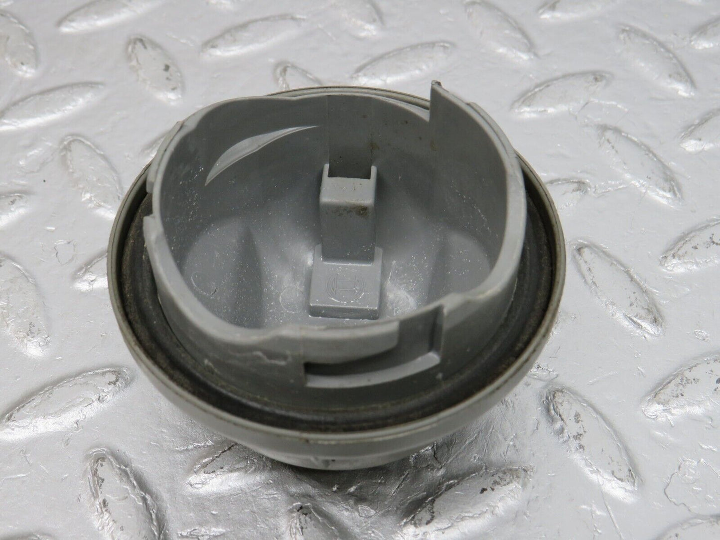 39611 Mercedes-Benz R129 320SL Coupe Front Left Fog Light Bosch 1305621696 1305230160 1305219028