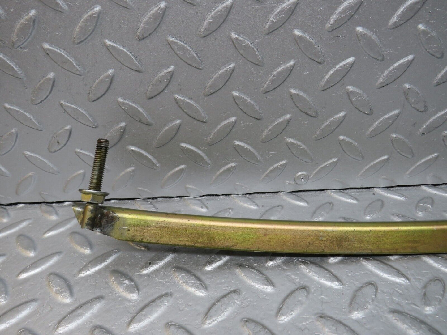 37015 Mercedes-Benz C126 420SEC Coupe Left Door Window Channel