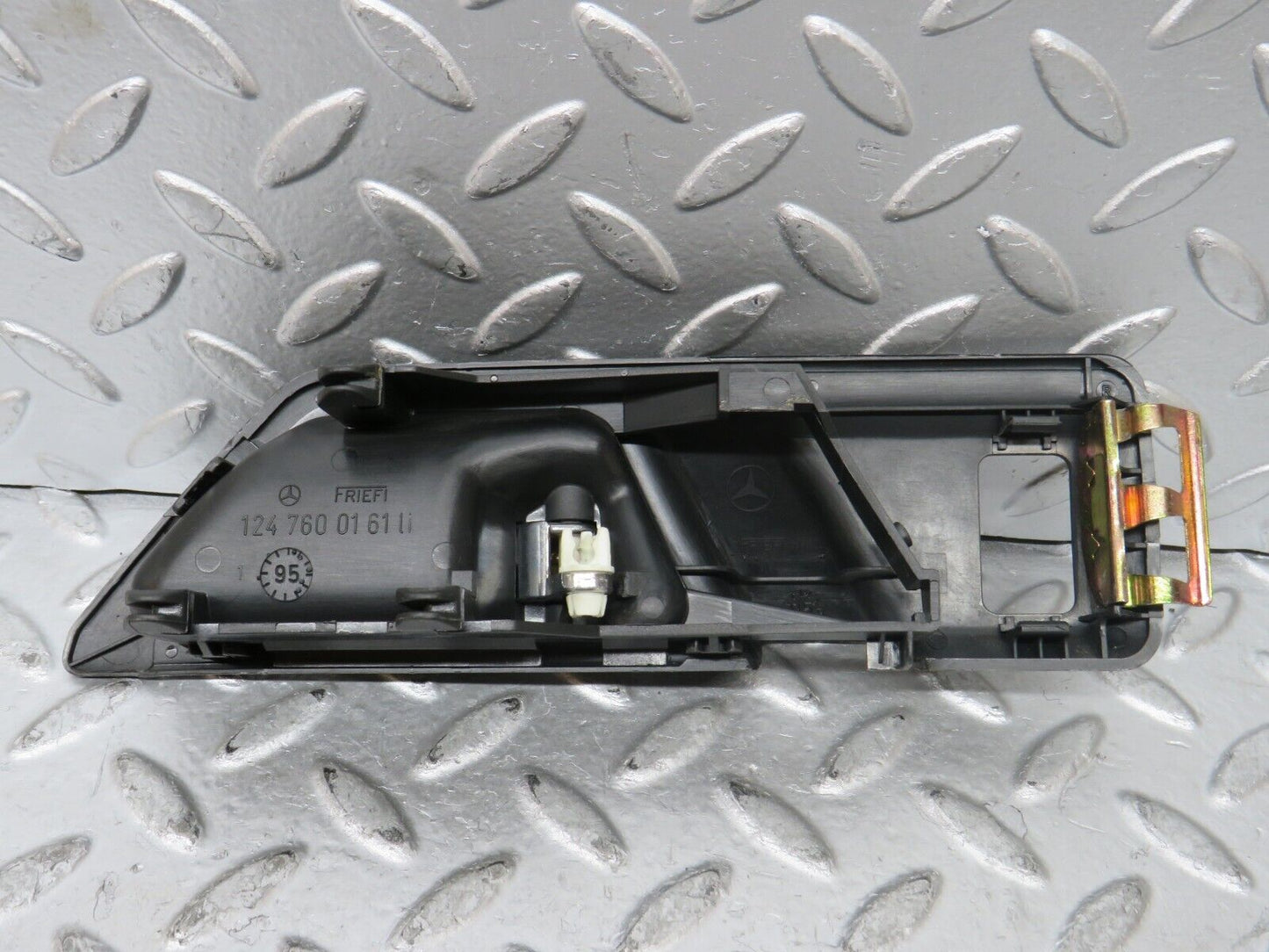 27512 Mercedes-Benz S124 300TE Front Left Interior Door Handle 1247600161