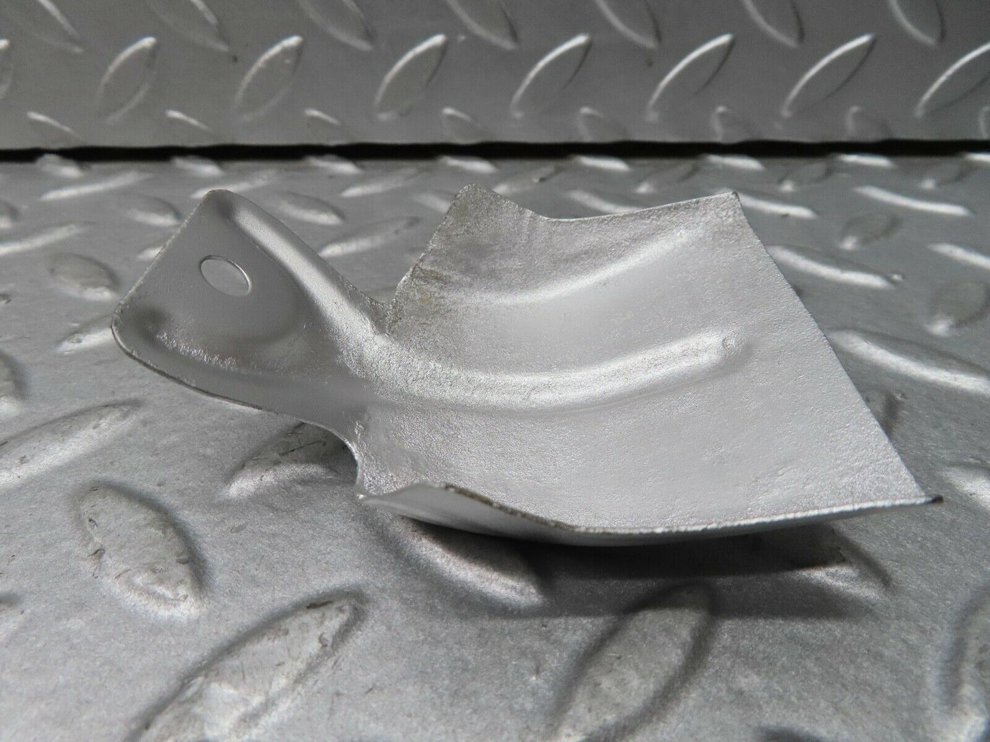 17781 Mercedes-Benz W116 450SEL Engine Vibration Shock Absorber Heat Shield