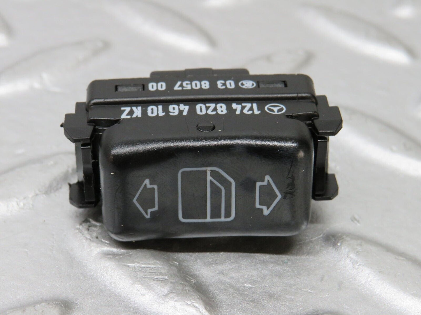 36914 Mercedes-Benz C126 420SEC Coupe Electric Window Switch Left 1248204610