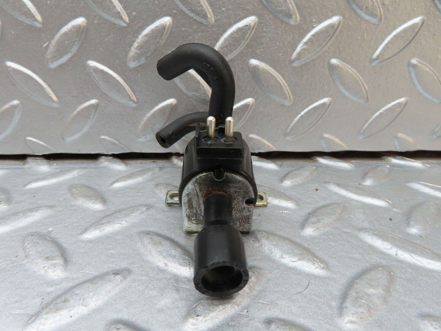 19921 Mercedes-Benz R129 300SL Coupe Vacuum Valve Solenoid 1170780981
