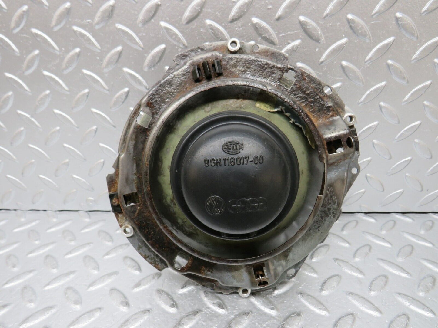 30021 Porsche 924 Headlight Hella 201116560