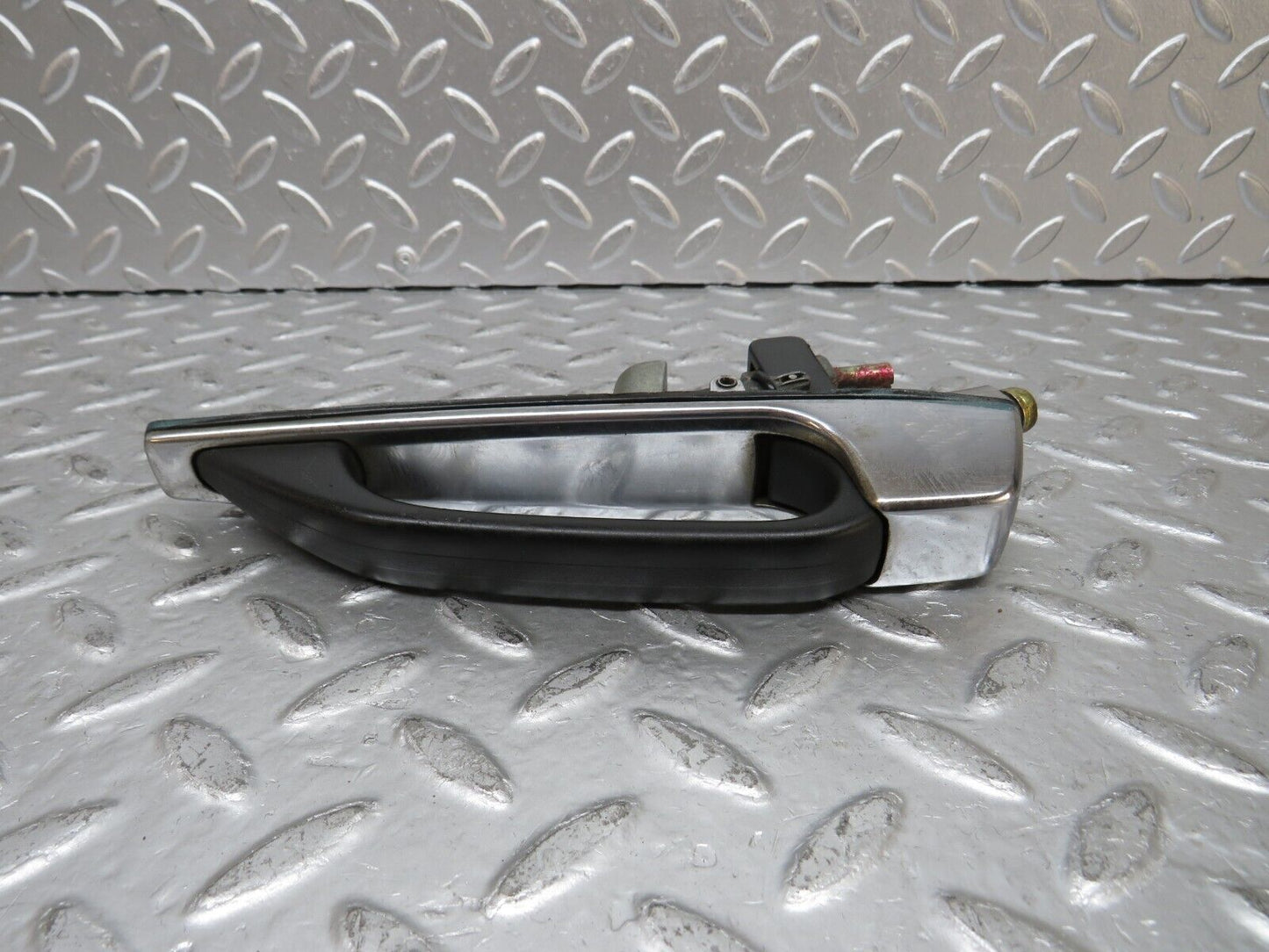 29766 Mercedes-Benz W123 230E Rear Right Door Exterior Handle 1237600359