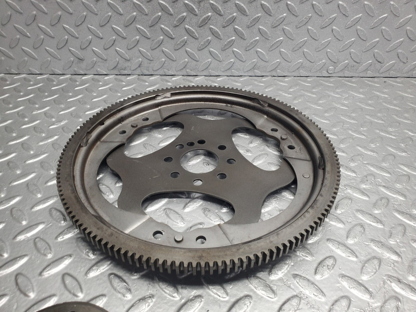 W124 Wagon flywheel starter ring used OEM