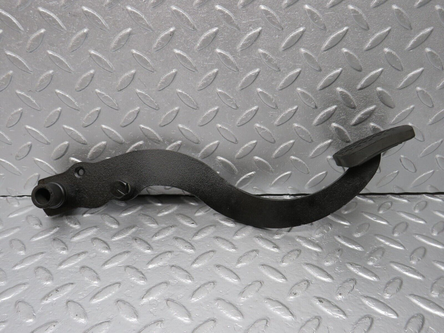 40380 Mercedes-Benz W110 230 Brake Pedal With Rubber 1102910182