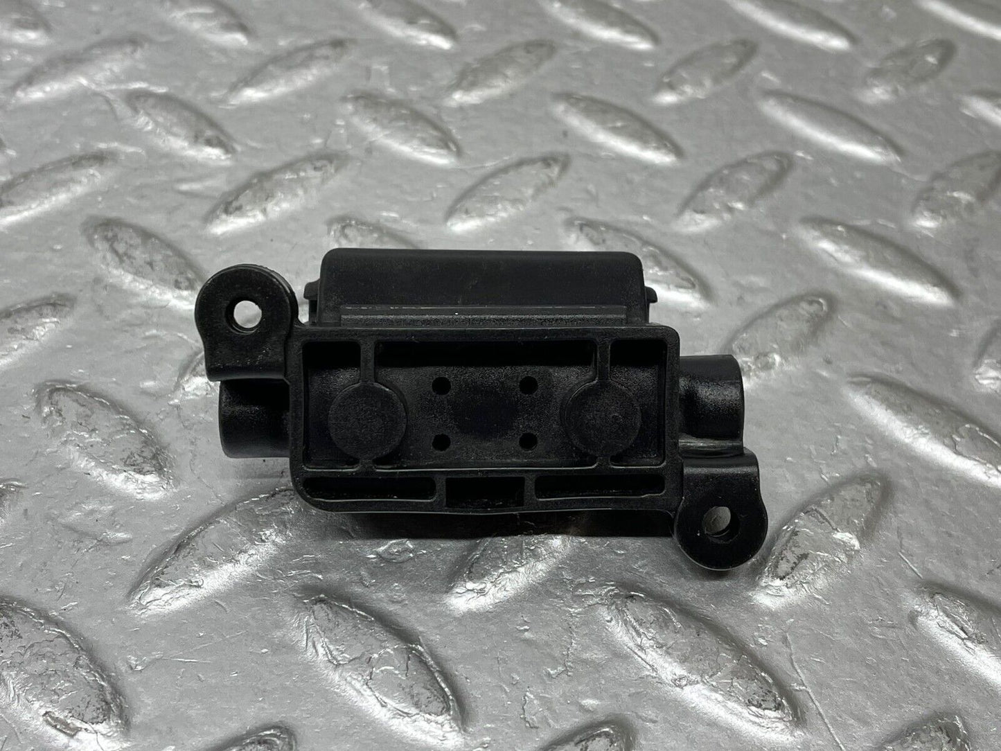 37540 Mercedes-Benz W109 300SEL In Line Fuse 1235400450