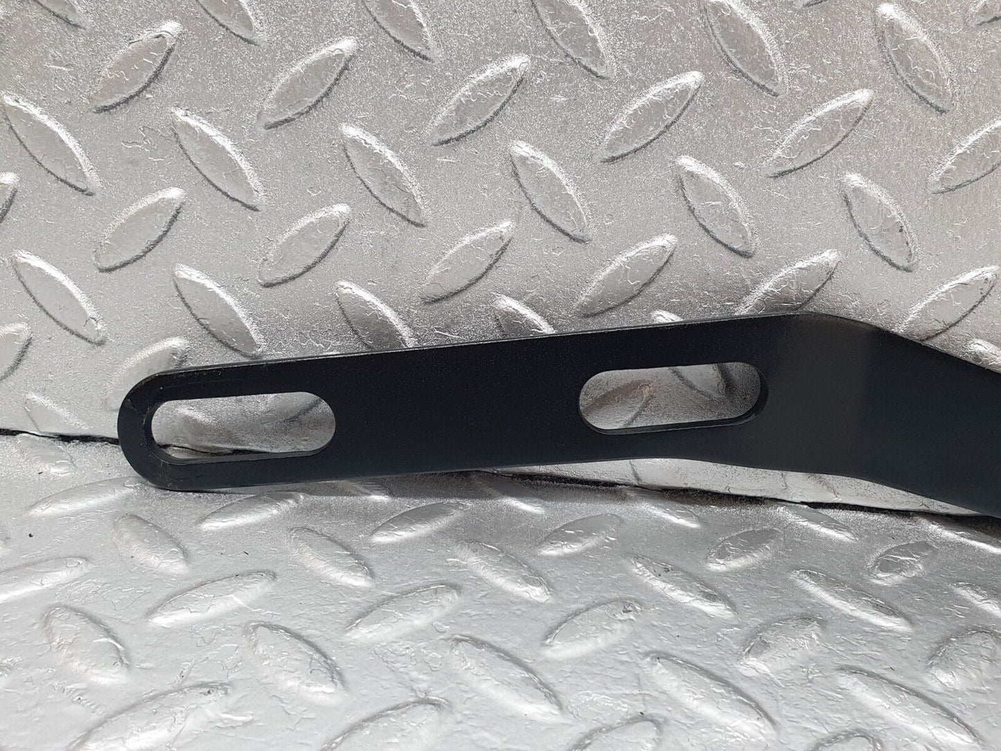 43935 Mercedes-Benz C123 230CE Coupe Exhaust Bracket