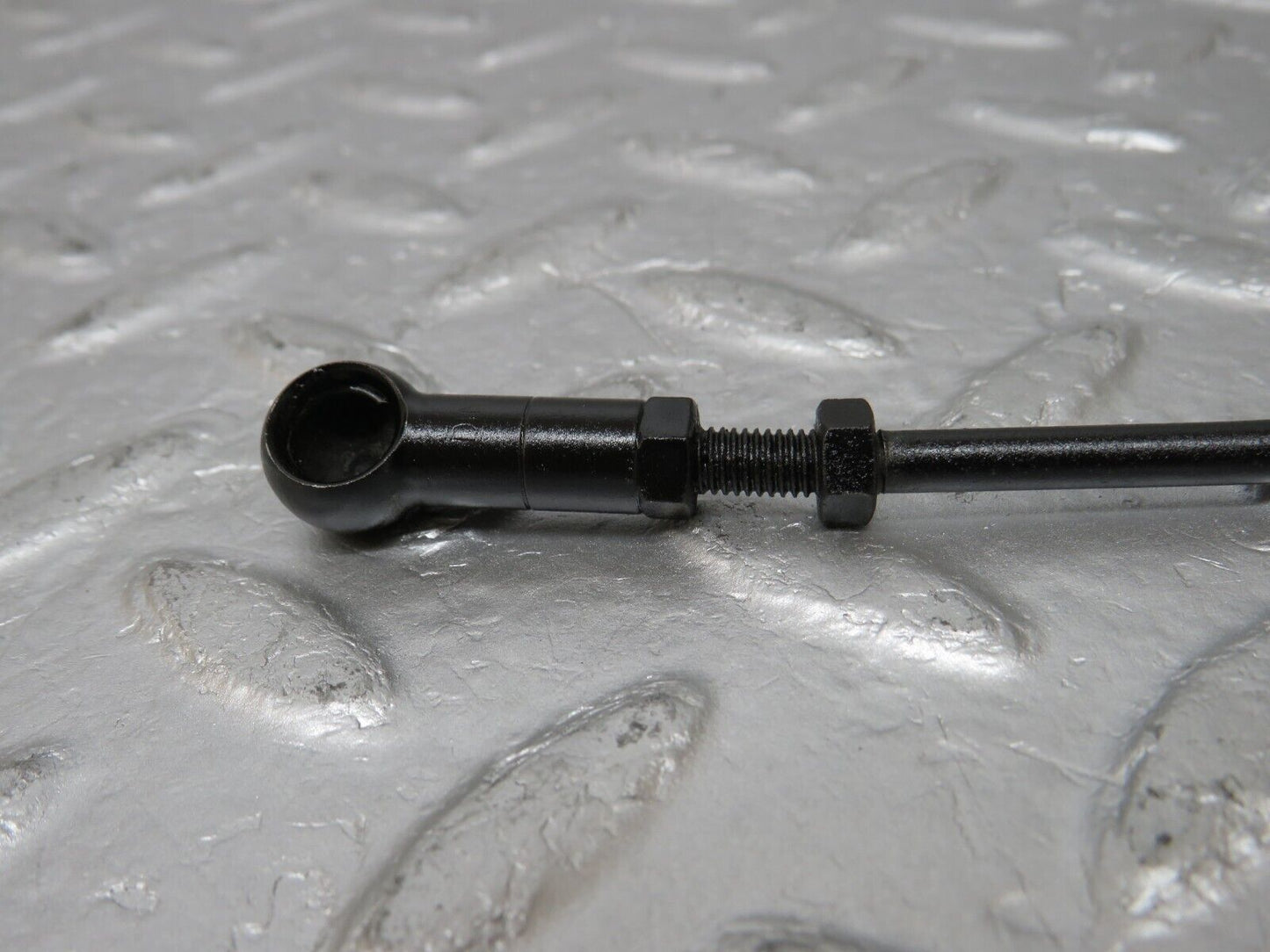 34601 Mercedes-Benz C126 380SEC Coupe Throttle Linkage