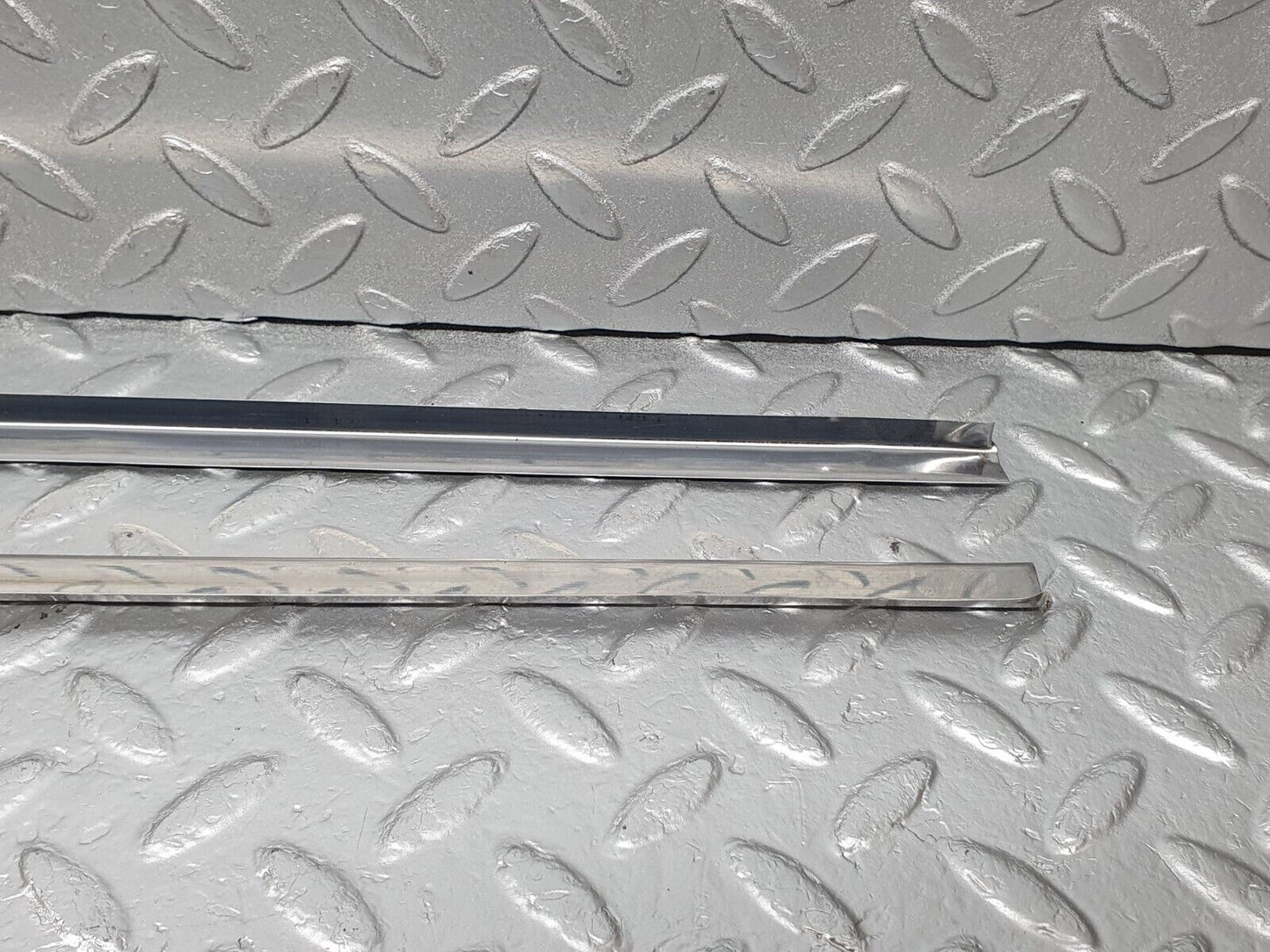 43944 Mercedes-Benz C123 230CE Coupe Sunroof Chrome Trim Set