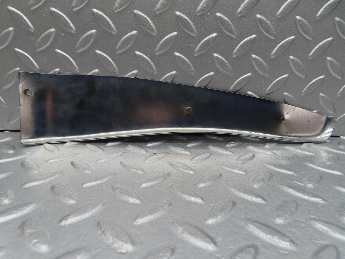 13982 Mercedes-Benz C107 280SLC Left Door Chrome Cover