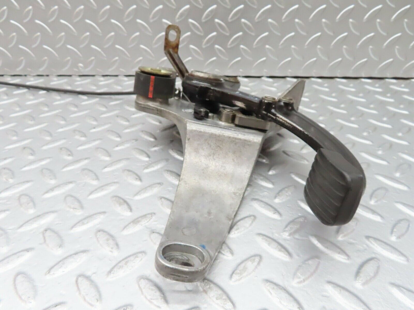 19955 Mercedes-Benz R129 300SL Coupe Parking Brake Pedal 1294270101