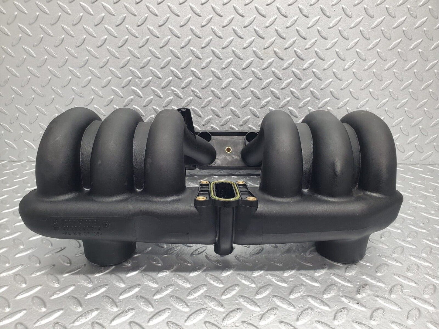 46118 Mercedes-Benz M104.942 Engine Intake Manifold 1041403601