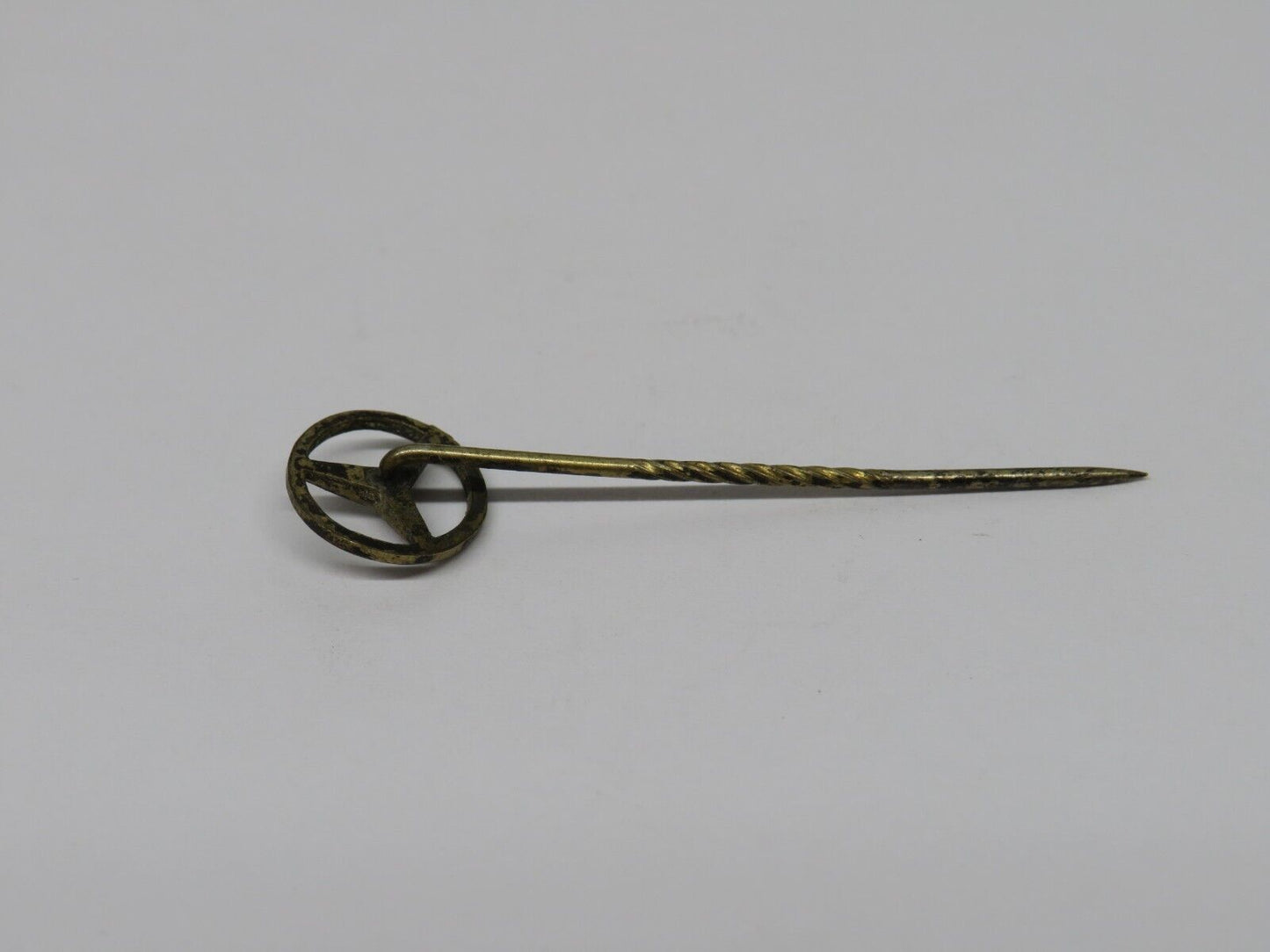 37499 Mercedes-Benz Vintage Lapel Pin Badge