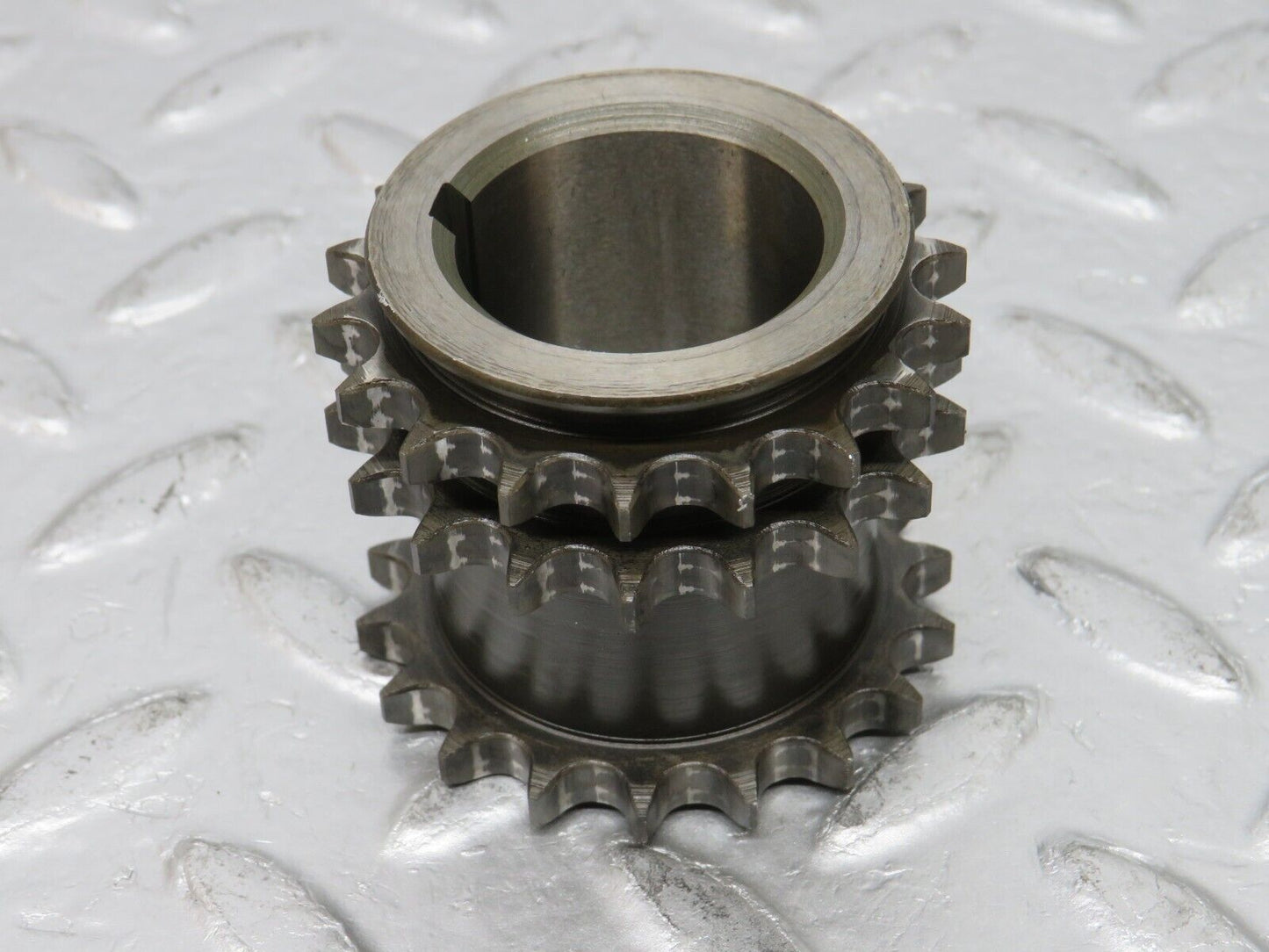 32763 Mercedes-Benz C107 R107 350 V8 Crankshaft Timing Gear