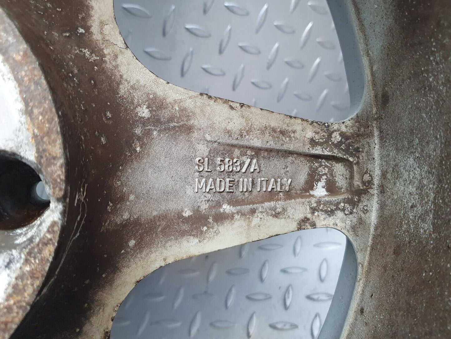 42632 Mercedes-Benz R129 320SL Alloy Wheel Set 8 1/4Jx17H2 ET34 1244011702