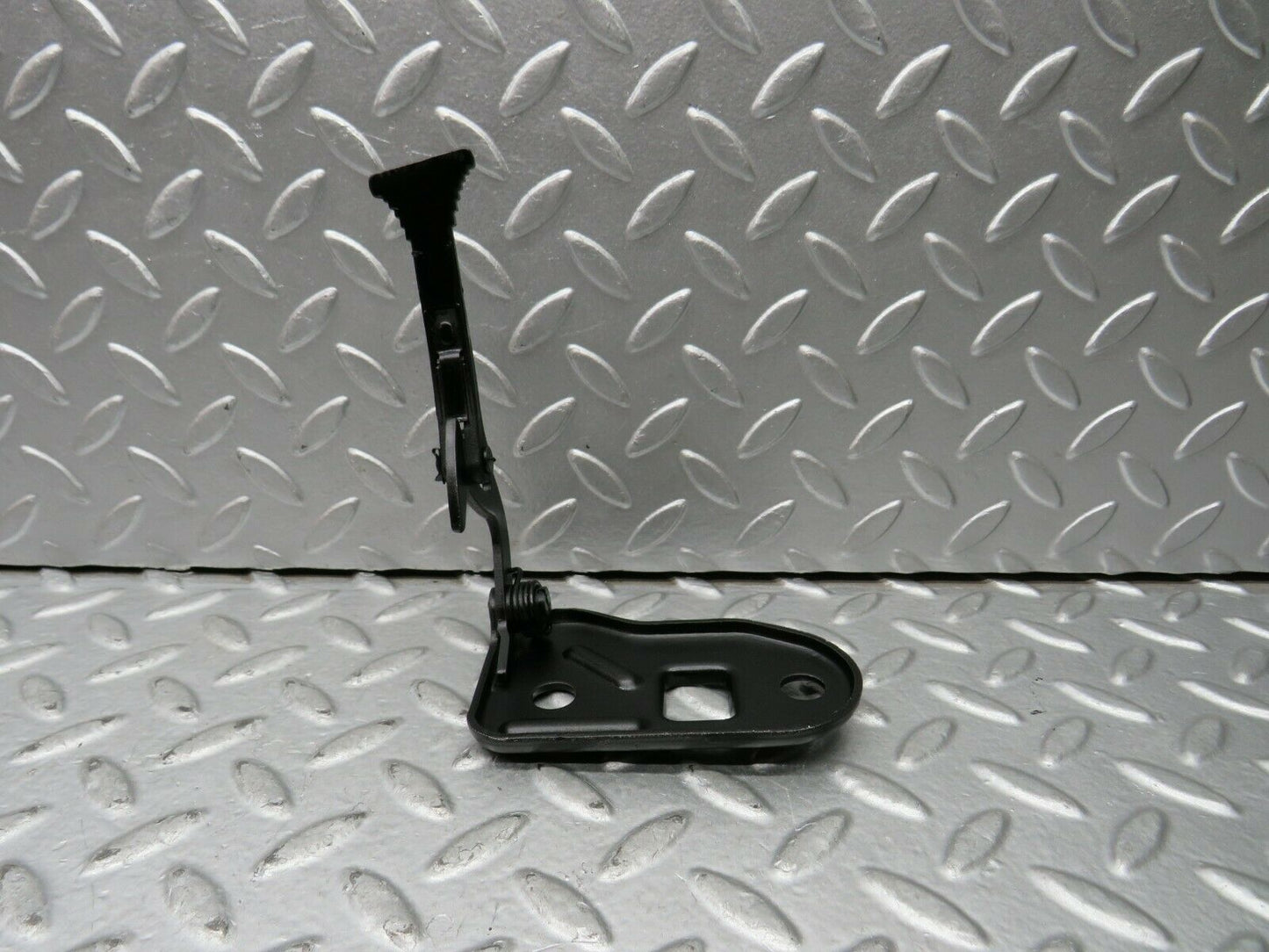 22020 Mercedes-Benz S123 280TE Wagon Bonnet Safety Latch 1238800160