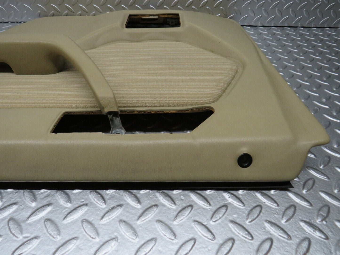 29237 Mercedes-Benz W124 230E Rear Right Door Card Beige 1247370270