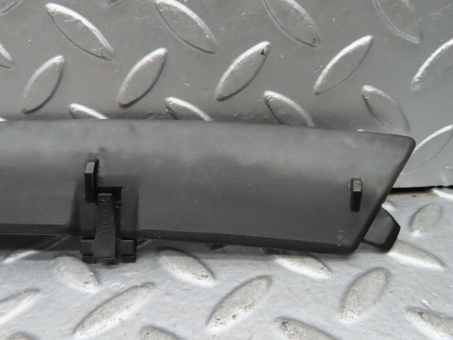 21064 Mercedes-Benz W123 230E Rear Left C Pillar Plastic Trim 1236980114