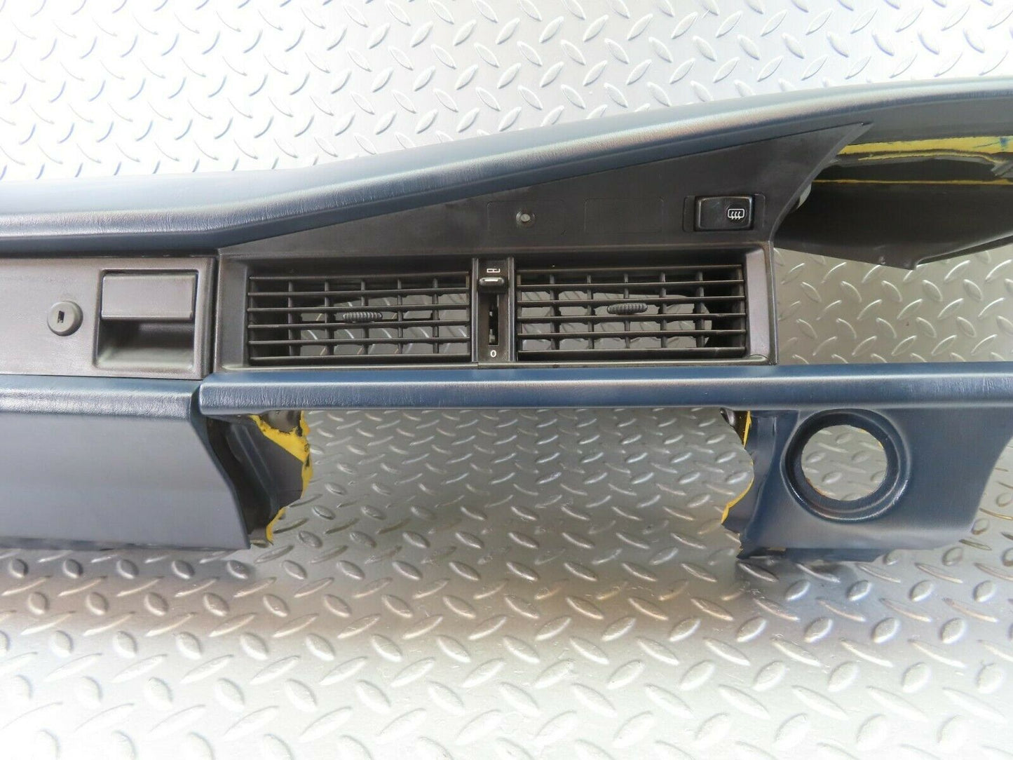 10548 Mercedes-Benz W201 190E Complete Dashboard Blue