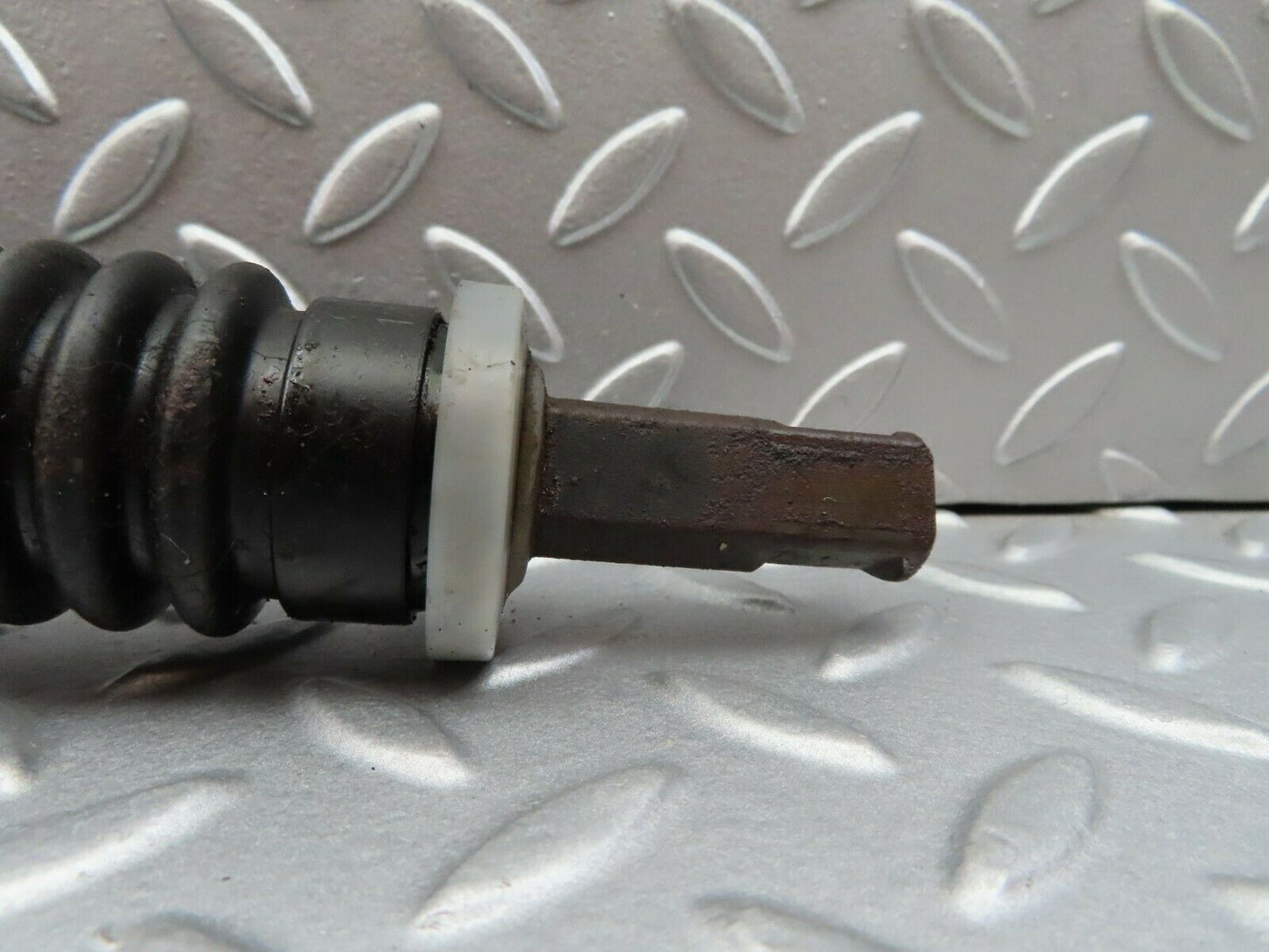 5904 Mercedes-Benz W123 200 Steering Column