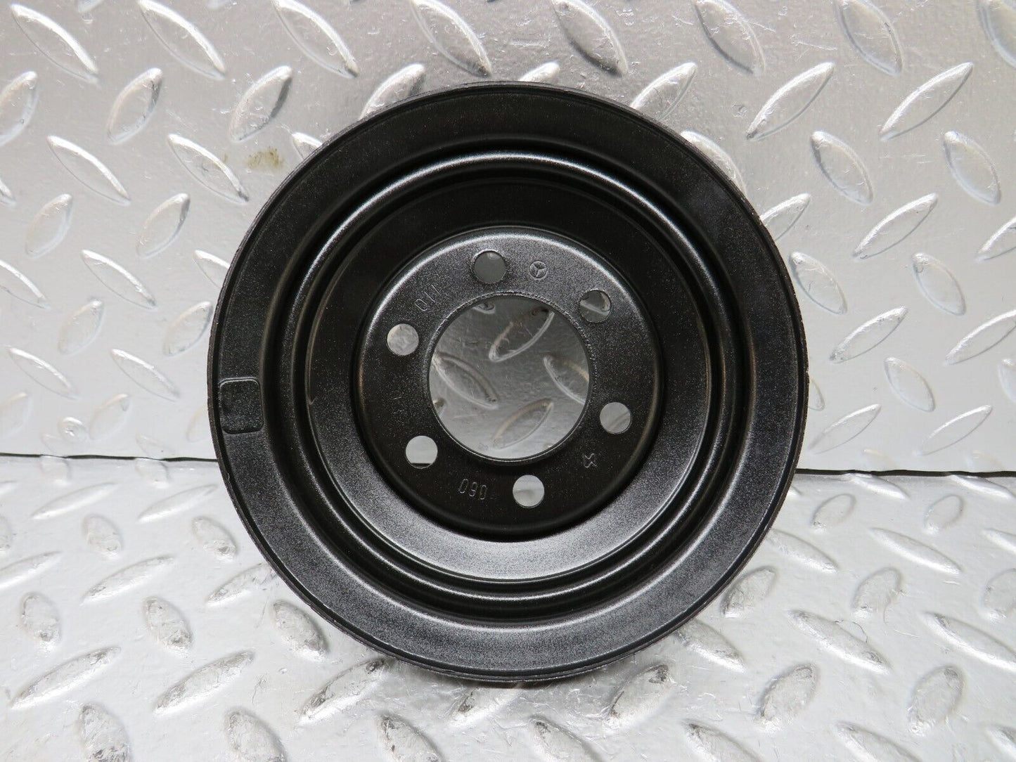 27392 Mercedes-Benz W123 280E Crankshaft Pulley 1100320904