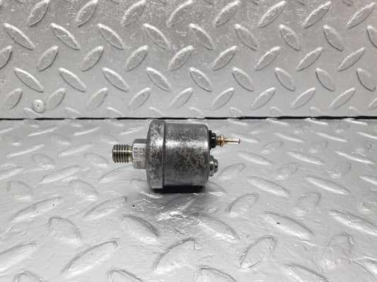 43536 Mercedes-Benz C126 380SEC Coupe Oil Pressure Sensor 0055421817