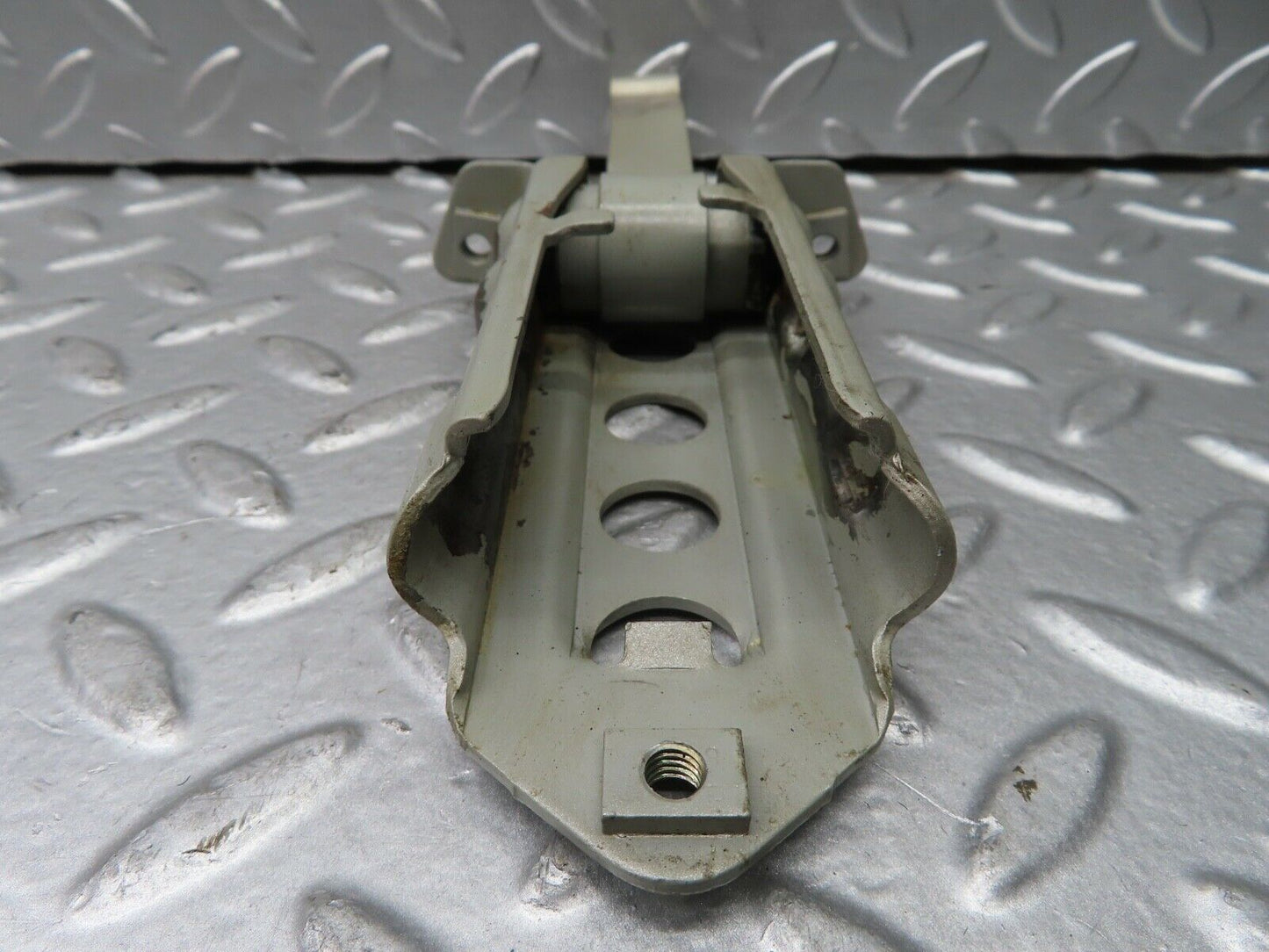 21515 Mercedes-Benz W126 300SE Door Safety Check Strap