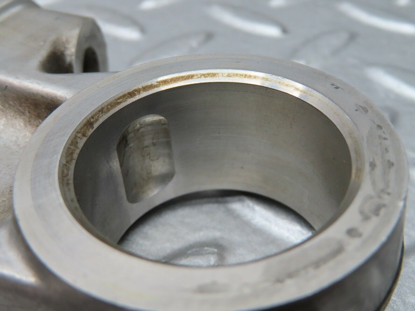 20673 Mercedes-Benz R107 450SL Camshaft Tower Bearing 1160511810