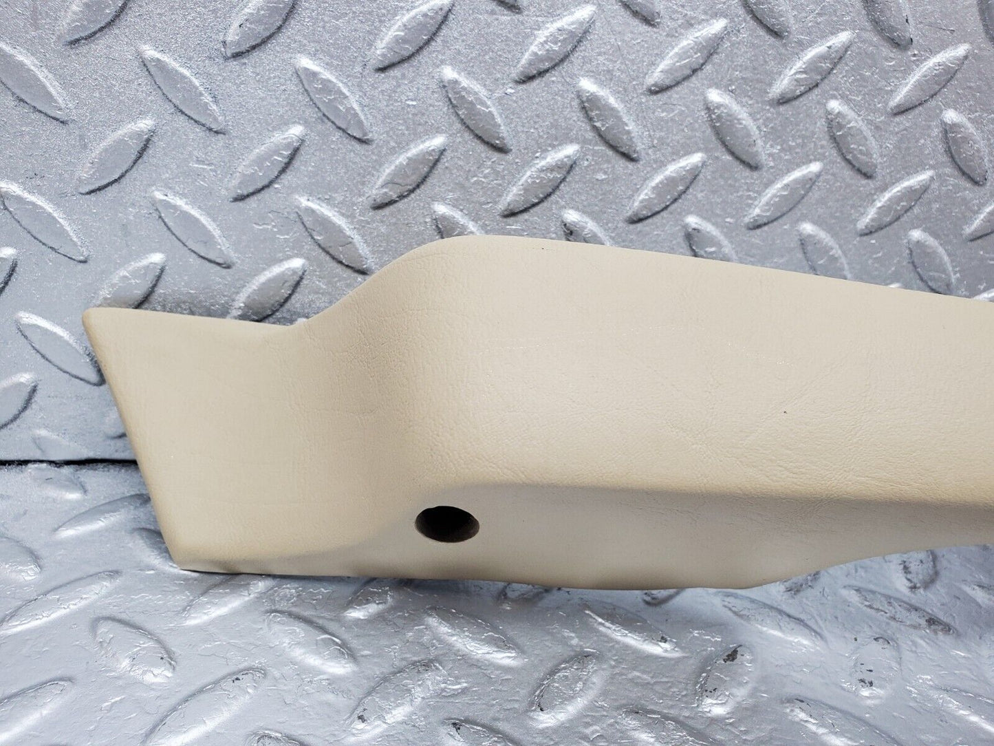 45614 Mercedes-Benz W126 420SE Rear Left Interior Door Handle Beige 1269701101