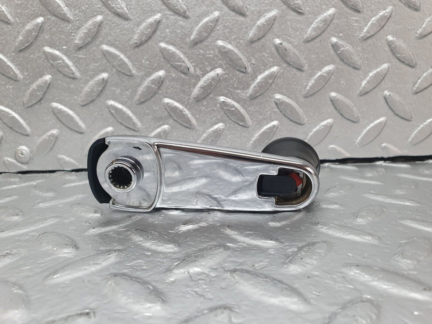 42702 Mercedes-Benz W201 190 2.0L Window Lifter Crank Handle