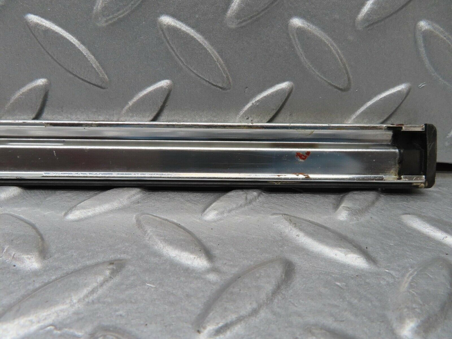 12613 Mercedes-Benz W108 280SE 3.5 Front Right Fender Wing Lower Trim