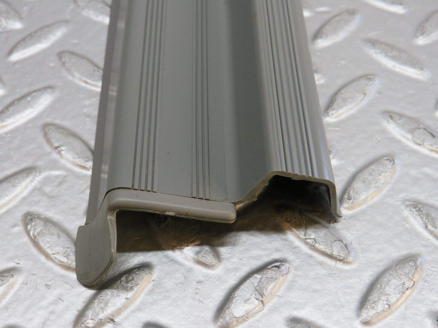33589 Mercedes-Benz W201 190E 2.0L Front Right Door Sill Trim Grey