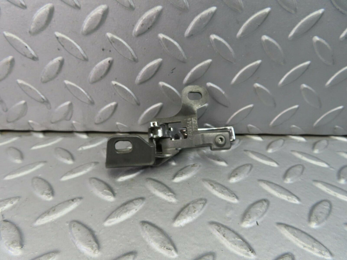 8984 Mercedes-Benz W123 Left Interior Door Handle 1237600161