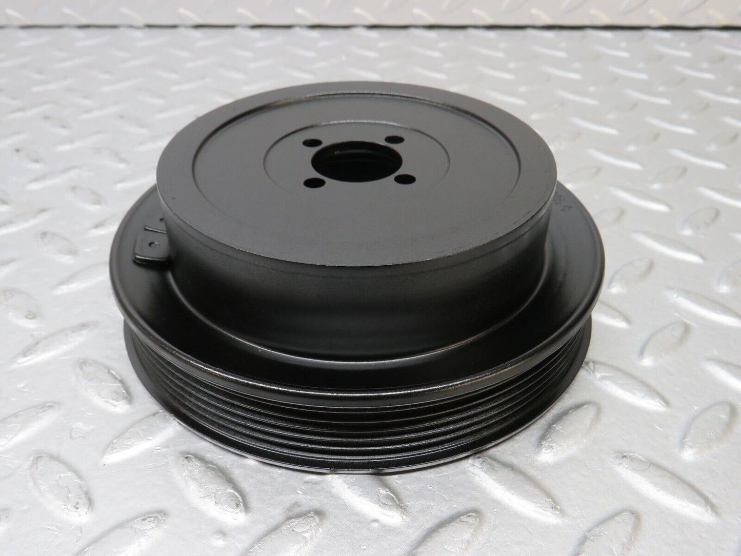 36783 Mercedes-Benz W201 190E 2.0L Water Pump Pulley 1022001005