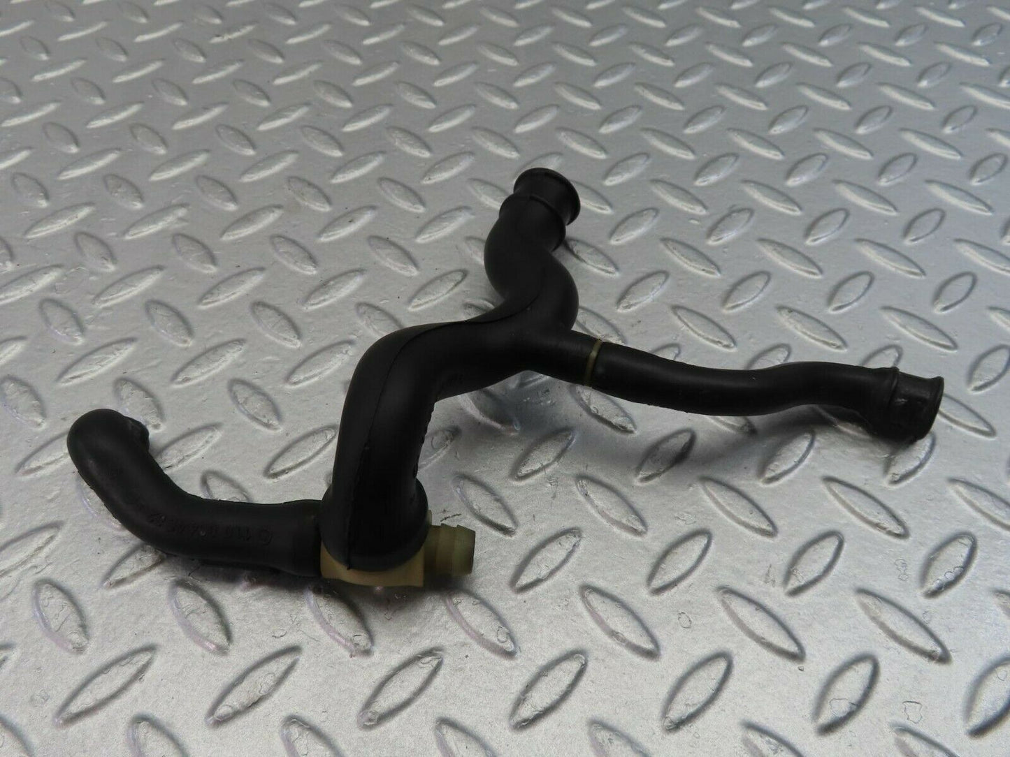 9832 Mercedes-Benz C123 280CE Coupe Air Intake Pipe 1100942882