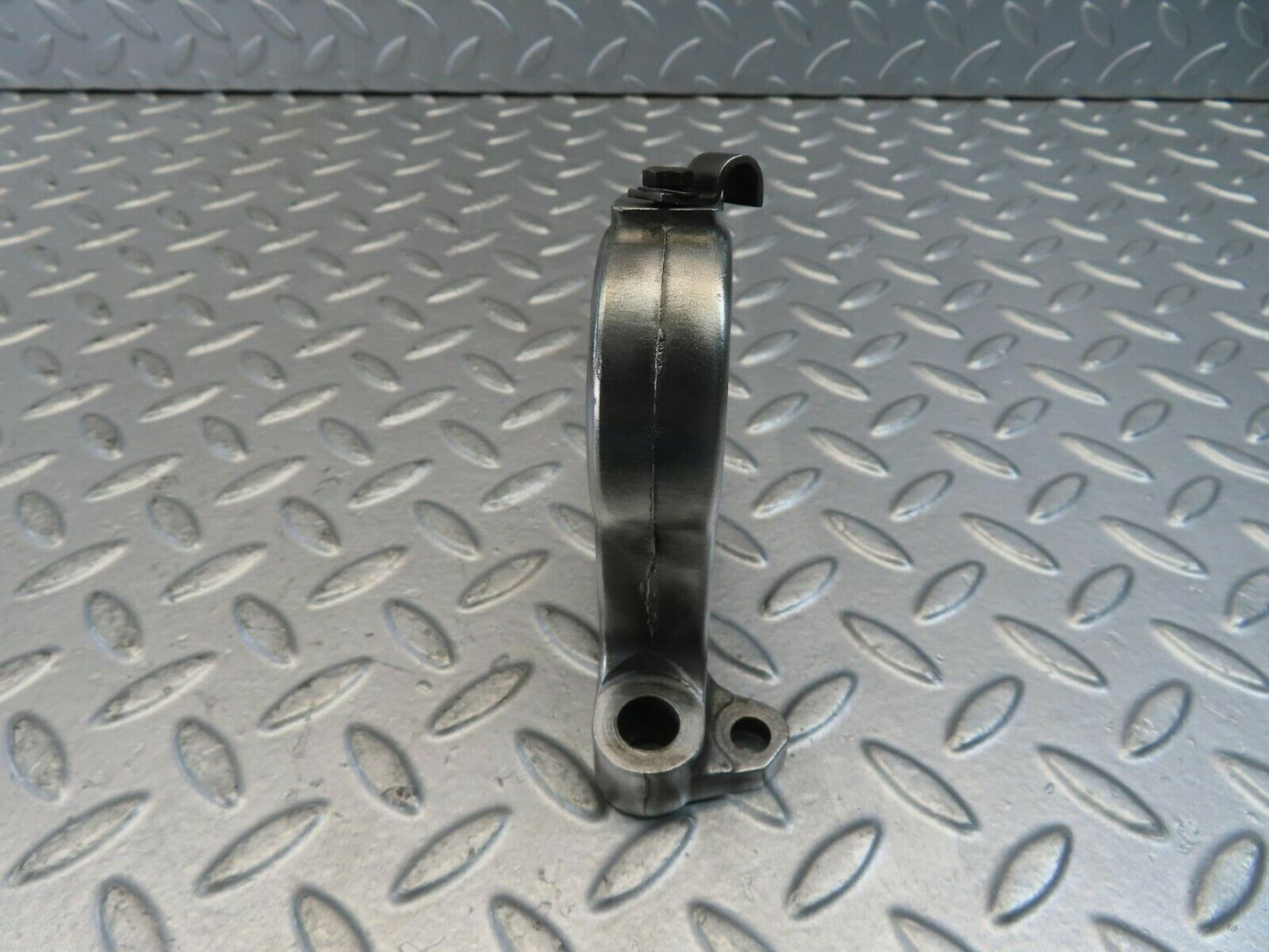 10964 Mercedes-Benz W115 220D Engine Camshaft Tower Bearing 6210511216