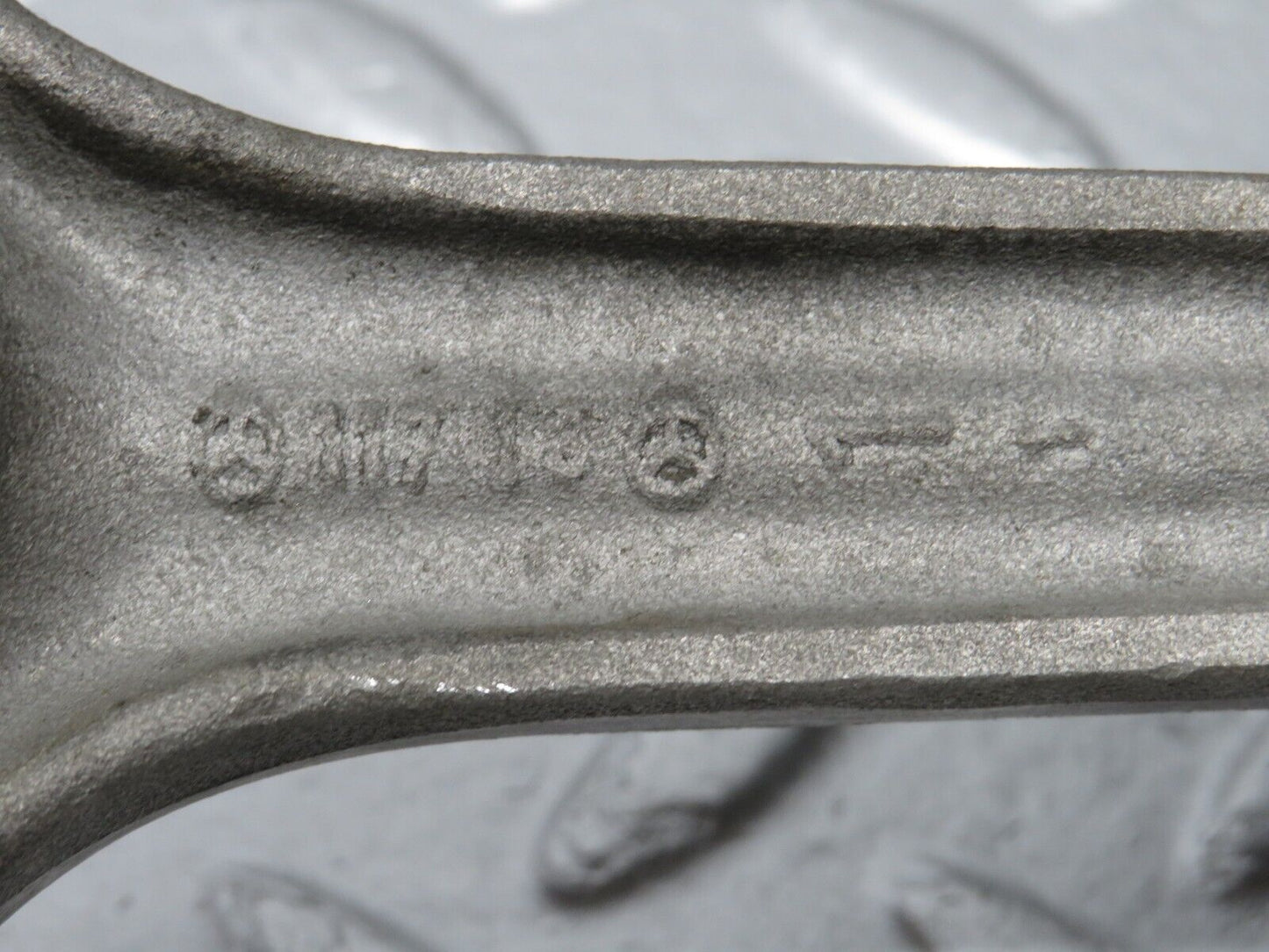 39303 Mercedes-Benz R107 500SL Piston With Connecting Rod 96,515mm