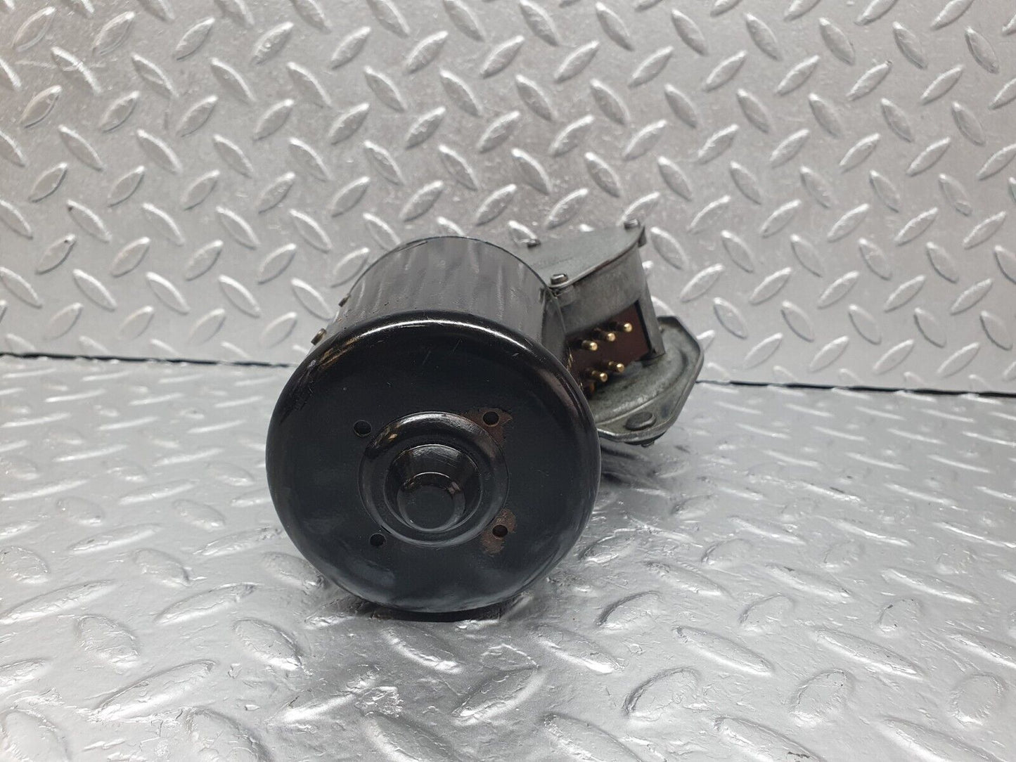 43356 Mercedes-Benz W108 280SE Wiper Motor Bosch 0390446055