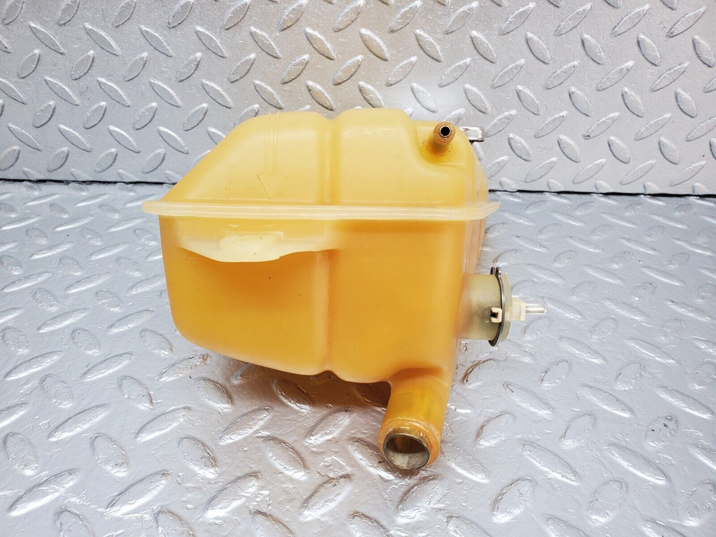 45566 Mercedes-Benz W126 420SE Coolant Reservoir Tank 1265001549 1245000106