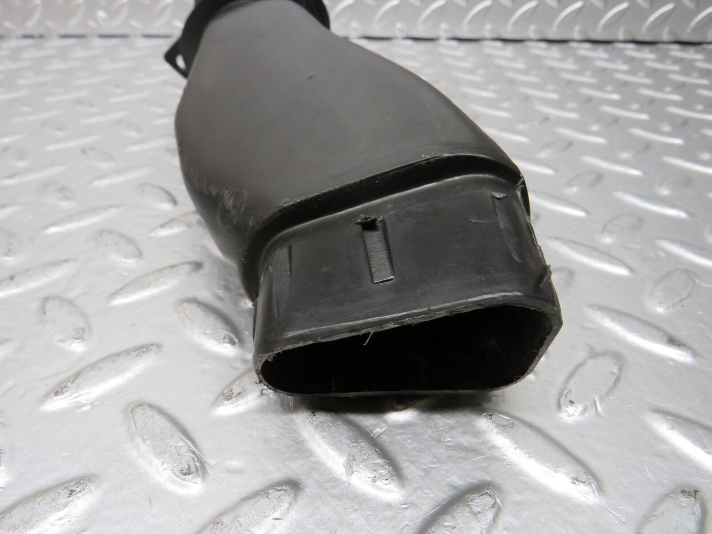 24901 Mercedes-Benz W140 S320 Air Intake Hose Pipe 1408300225