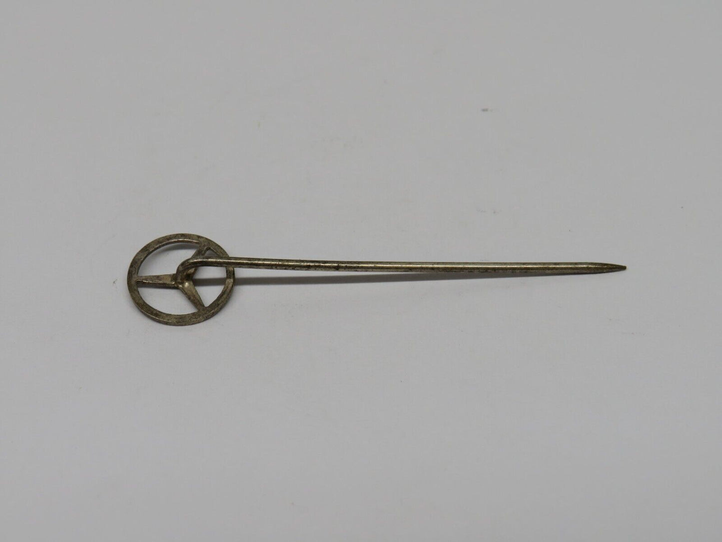 37509 Mercedes-Benz Vintage Lapel Pin Badge