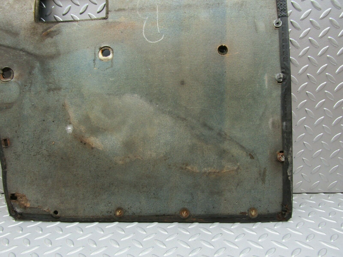 3267 Mercedes-Benz W115 220D Rear Right Door Card Black