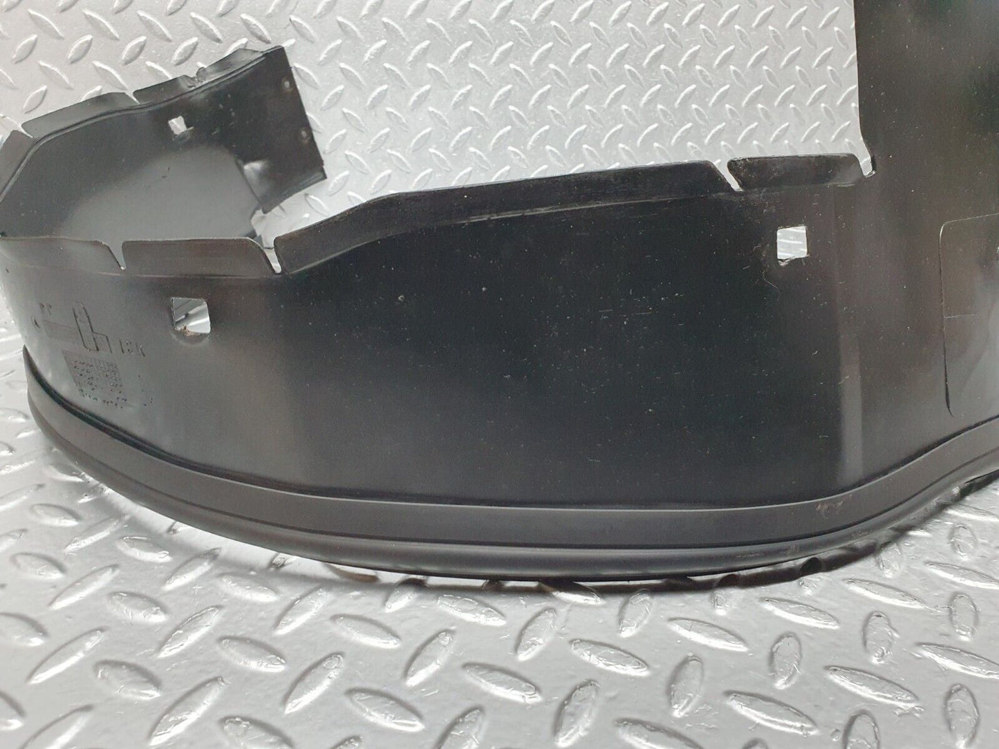 41931 Mercedes-Benz W202 C200 Front Left Inner Fender Splash Guard 2026980130