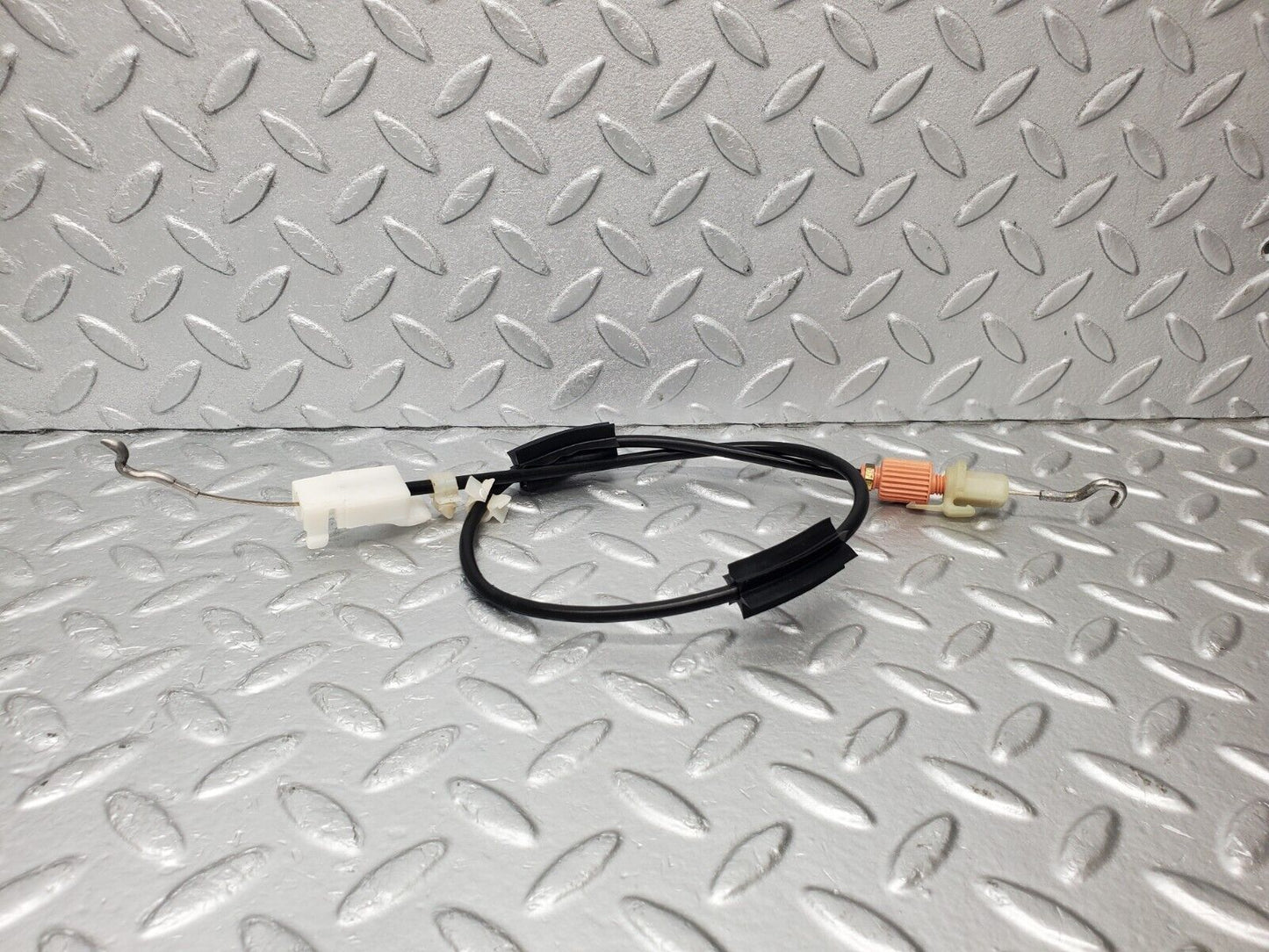 46953 Mercedes-Benz R129 320SL Coupe Door Lock Cable