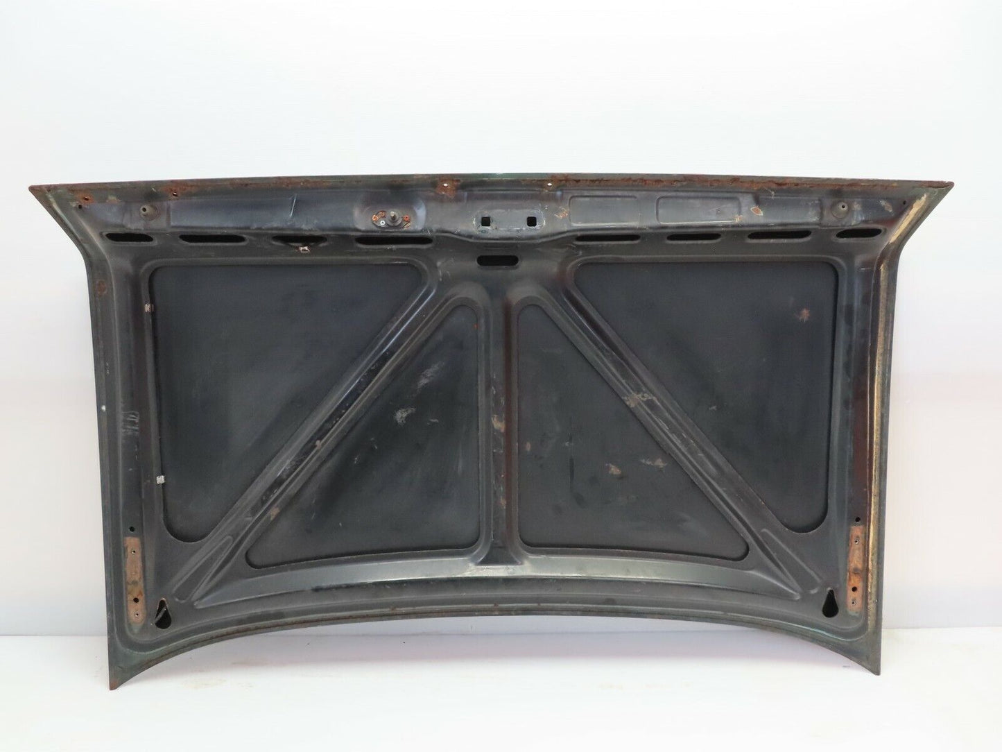 7925 Mercedes-Benz W115 220D Boot Lid Trunk Door